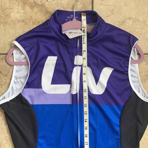 Ladies 3 XL cycling Jersey - Picture 7 of 9